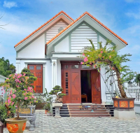 Lấy tuổi vợ làm nhà được không? 